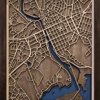 Koivuvanerinen karttataulu Porvoo tumma