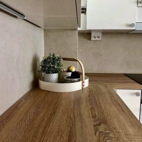 Rivedil Marmorino kalkkilaasti keittiön välitila